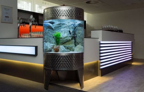 Aquarium Sonderanfertigung in der Stadthalle